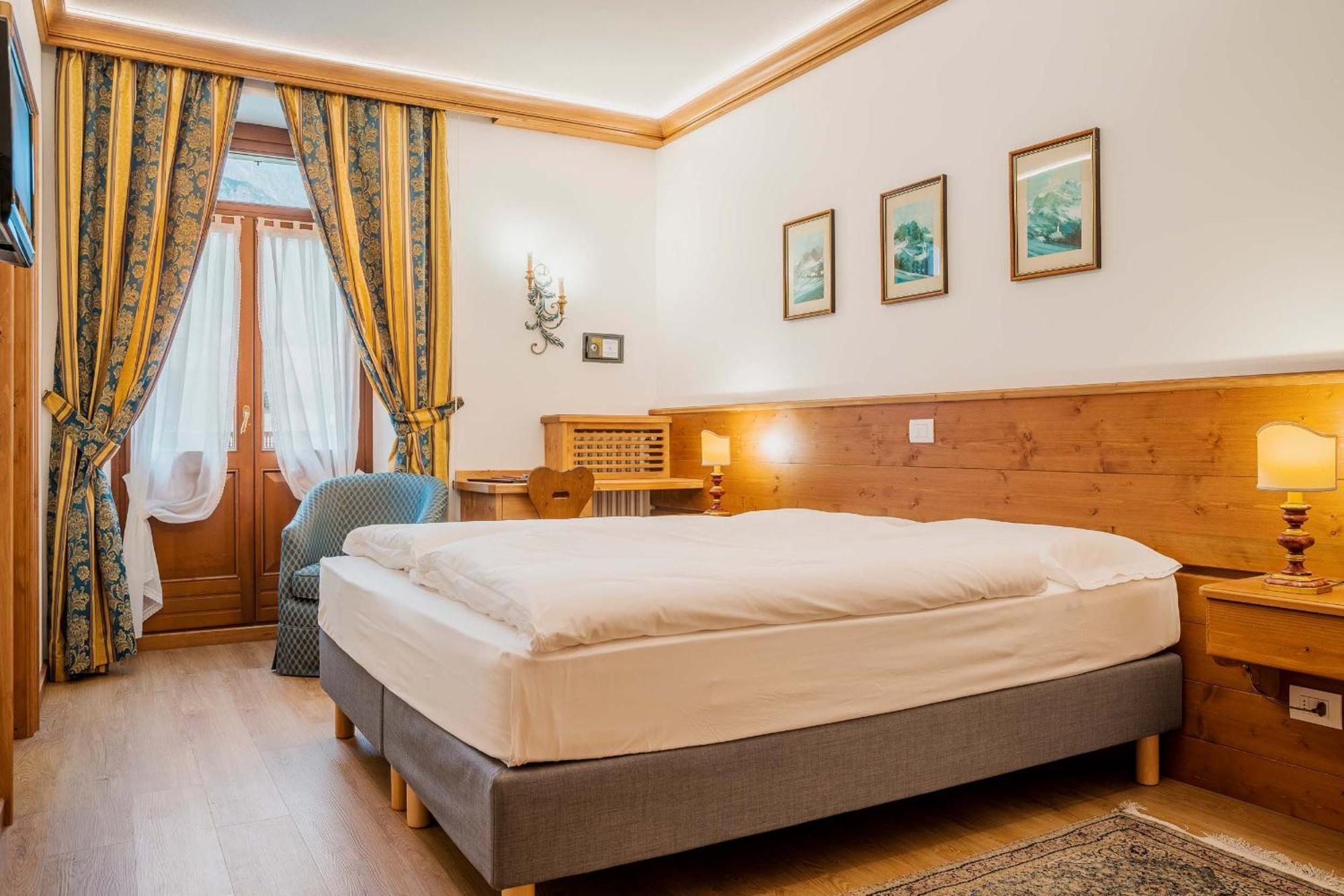 Franceschi Park Hotel Cortina dʼAmpezzo Chambre photo